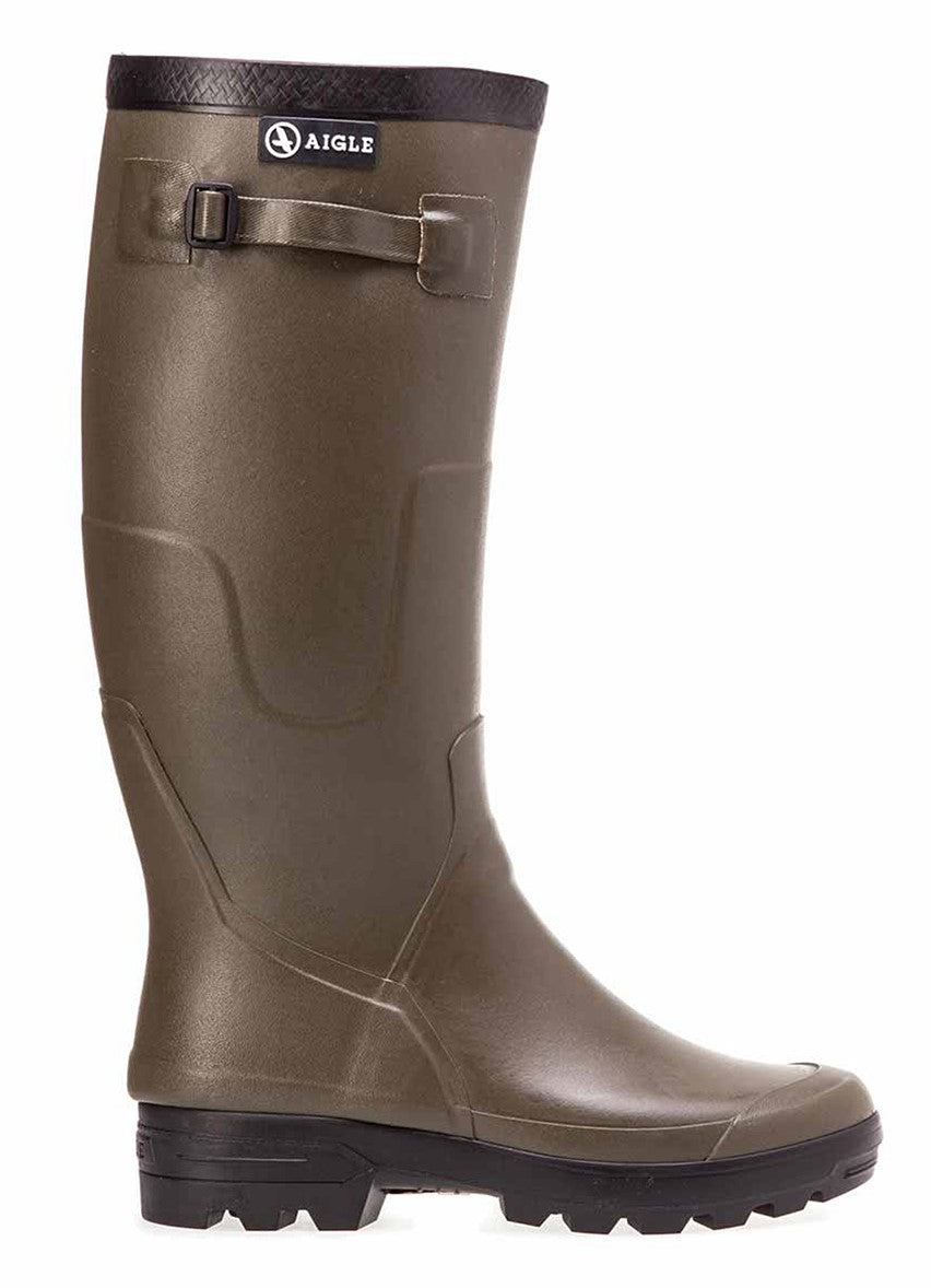 AIGLE Benyl M.